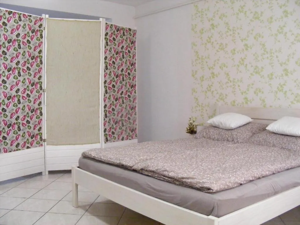 אגר Fortuna Apartman Studio דירה